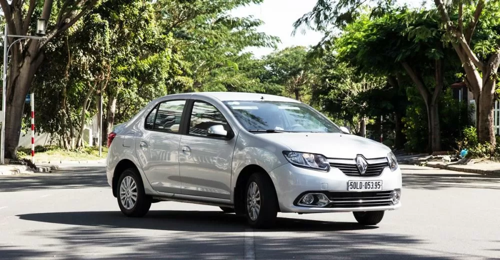RENAULT LOGAN 2015