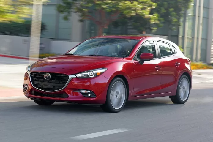 MAZDA 3 2017