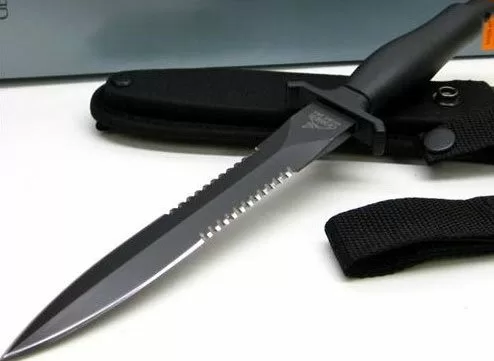 Top 10 con dao quân sự được đánh giá là nguy hiểm nhất