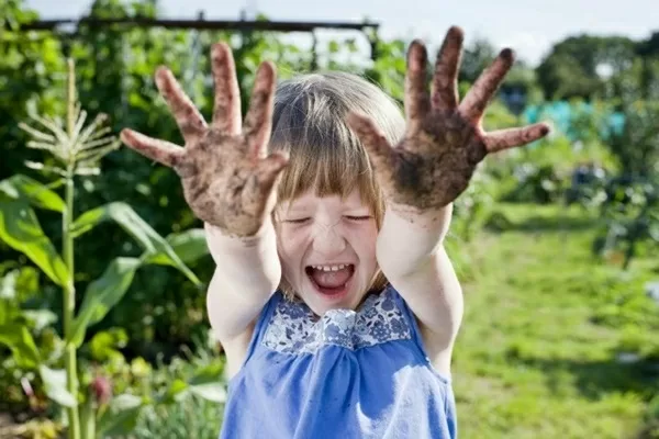 Top 9 điều cha mẹ tuyệt đối không nên nói với con