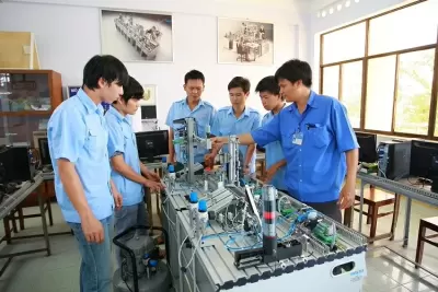 Top 6 ngành dễ xin được việc nhất tại Nam Định