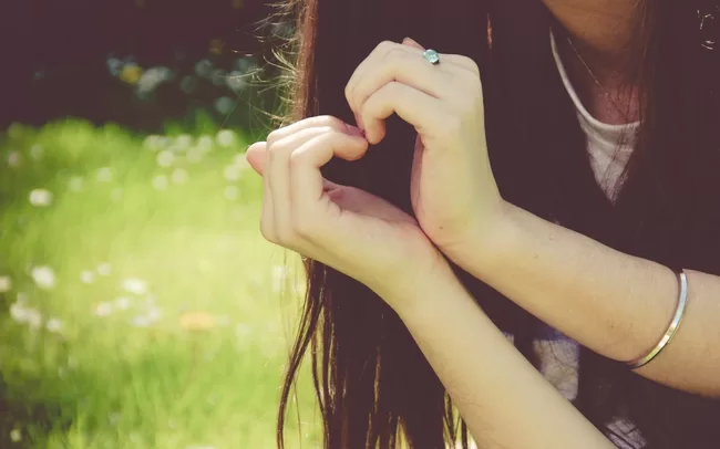 Top 10 câu chuyện ngắn hay và ý nghĩa sâu sắc về tình yêu mà bạn nên biết