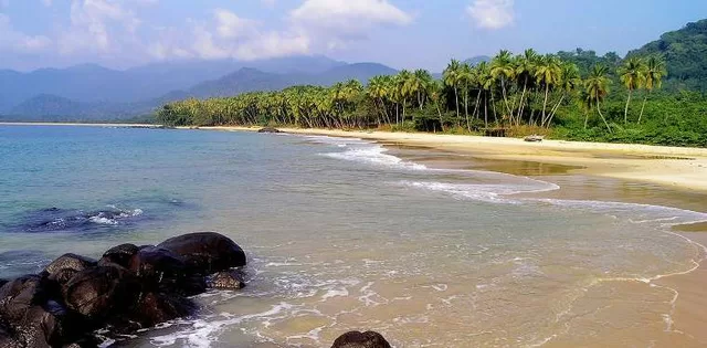 Sierra Leone, 74.400 du khách