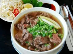 Top 5 quán phở gia truyền hot nhất đất Nam Định