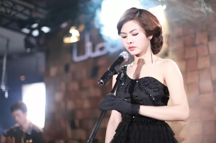 Top 10 nữ diễn viên xinh đẹp nhất làng điện ảnh Việt Nam hiện nay