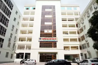 Top 10 trường dạy ngành tài chính ngân hàng dễ xin được việc nhất Hà Nội