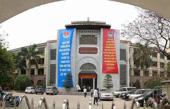 Top 10 trường dạy ngành sinh học dễ xin được việc nhất Hà Nội