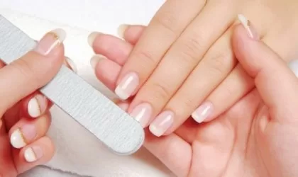 Top 5 phương pháp chăm sóc móng tay luôn trắng đẹp