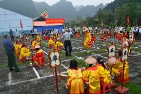 Top 7 lễ hội truyền thống lớn và nổi tiếng nhất ở Ninh Bình