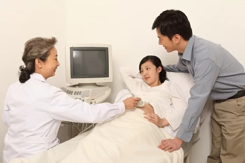 Top 8 việc bà bầu nên làm khi biết mình có thai