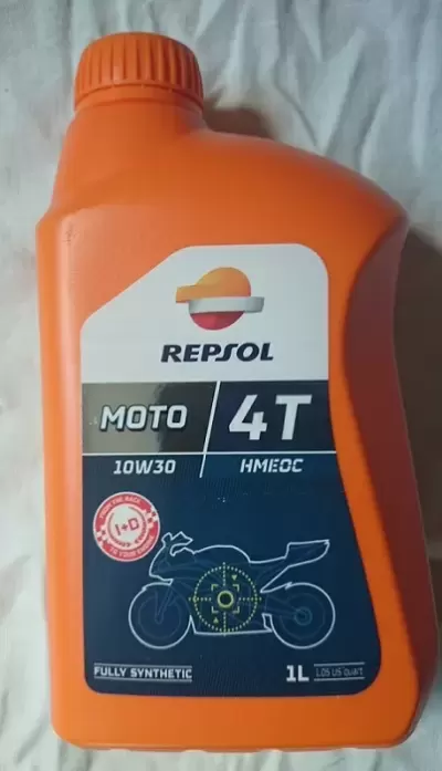 Top 4 loại dầu nhớt cho xe máy được ưa chuộng nhất của hãng Repsol