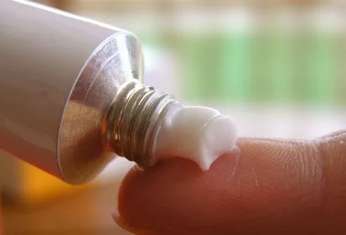 TOP 8 loại thuốc cần thiết có trong nhà vào dịp Tết