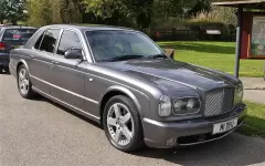 Top 5 dòng xe bán chạy nhất trên thị trường của hãng Bentley