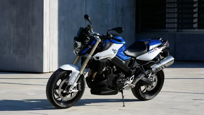 top 4 xe BMW Roadster được người đam mê tốc độ ưa thích nhất