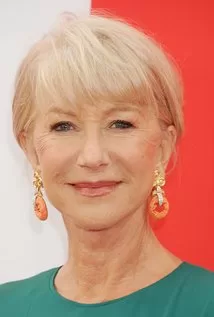 Top 8 bộ phim hay nhất của nữ diễn viên Helen Mirren không nên bỏ qua