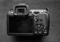 Top 5 máy ảnh chuyên nghiệp Pentax được nhiều nhiếp ảnh gia lựa chọn