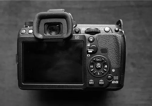 Top 5 máy ảnh chuyên nghiệp Pentax được nhiều nhiếp ảnh gia lựa chọn