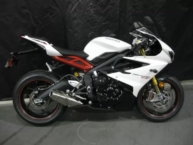 Top 6 xe Triumph  Sport được người đam mê tốc độ ưa thích nhất