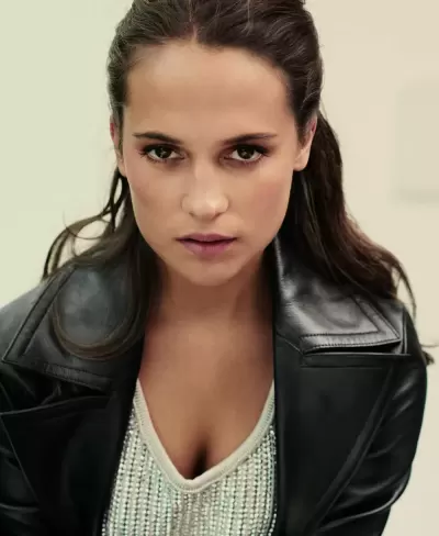Top 8 bộ phim hay nhất của nữ diễn viên Alicia Vikander không nên bỏ qua