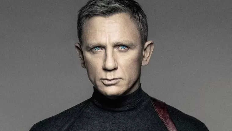 Top 8 bộ phim hay nhất của Daniel Craig không nên bỏ qua