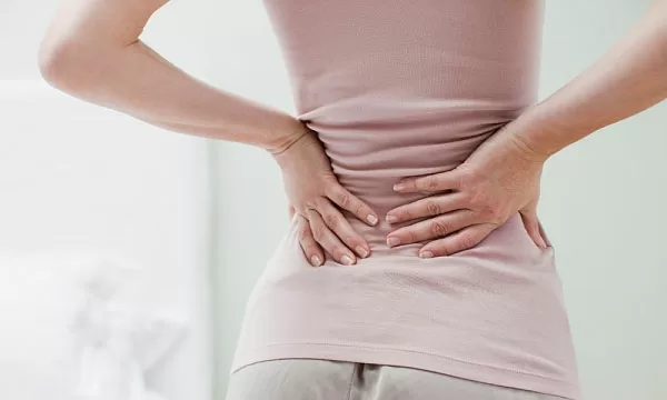 TOP 7 tác hại khôn lường của việc ngồi làm việc sai tư thế