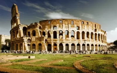 Top 10 địa điểm du lịch tham quan nổi tiếng nhất ở Italia không nên bỏ qua