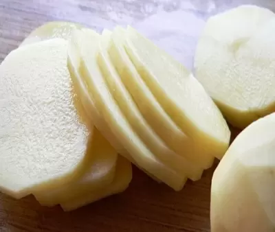 TOP 7 công dụng làm đẹp từ khoai lang