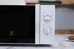 Top 5 lò vi sóng Electrolux chất lượng tốt và đang được yêu thích nhất hiện nay