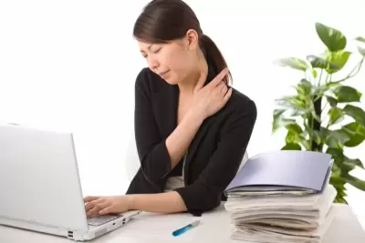 TOP 7 căn bệnh phổ biến nhất của phụ nữ văn phòng