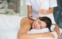 TOP 7 thói quen gây hại tới đôi tai bạn nên chú ý