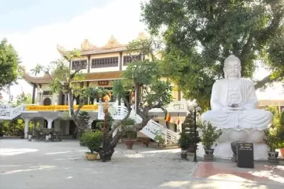 Top 5 ngôi chùa nổi tiếng và linh thiêng nhất tại Đà Nẵng