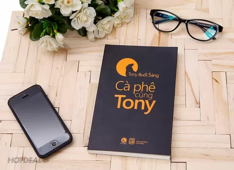 Top 6 tựa sách hay về tản văn và truyện ngắn được nhiều người mua nhất hiện nay