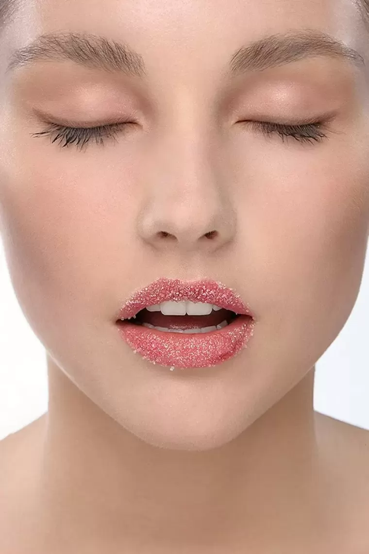 TOP 7 mẹo giảm môi thâm hiệu quả tại nhà