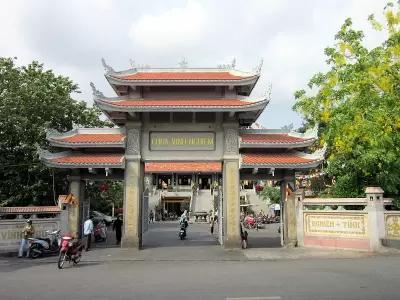 Top 5 ngôi chùa nổi tiếng và linh thiêng nhất tại TP Hồ Chí Minh