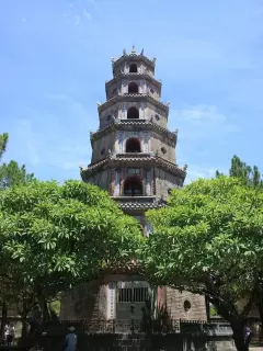 Top 5 ngôi chùa nổi tiếng và linh thiêng nhất tại Huế