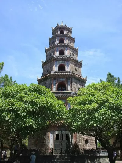 Top 5 ngôi chùa nổi tiếng và linh thiêng nhất tại Huế