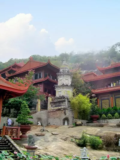 Top 5 ngôi chùa nổi tiếng và linh thiêng nhất tại An Giang