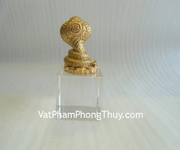 Top 10 đồ phong thủy có thể thúc đẩy thăng tiến sự nghiệp, công danh cho tuổi Tỵ năm 2018