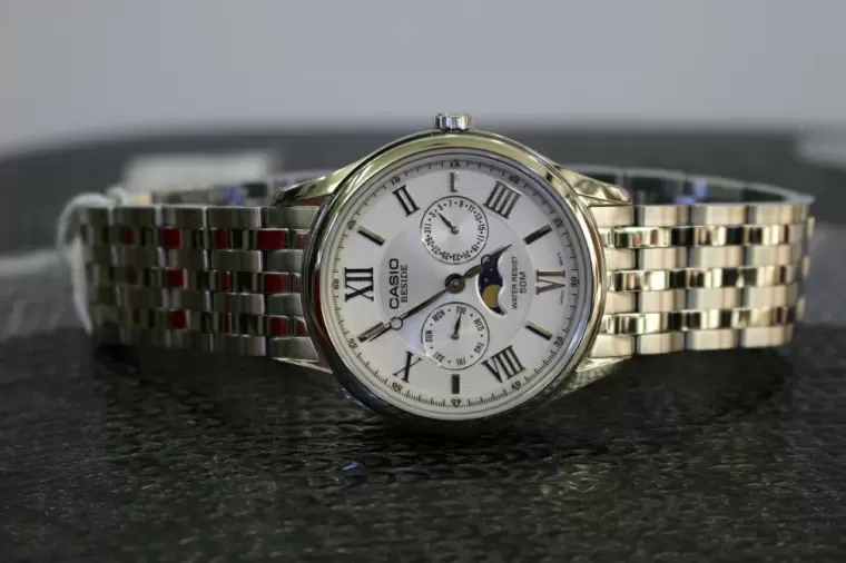 Top 8 mẫu đồng hồ nam Casio đẹp và đang được yêu thích nhất hiện nay