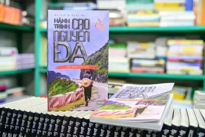 Top 6 tựa sách hay về du lịch trong nước được nhiều người mua nhất hiện nay