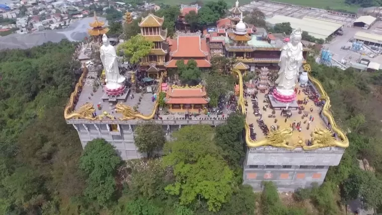 Top 5 ngôi chùa nổi tiếng và linh thiêng nhất tại Bình Dương