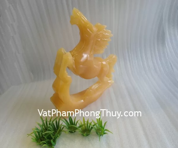 Top 10 đồ phong thủy giúp thăng tiến sự nghiệp, công danh cho người sinh năm Ngọ năm 2018