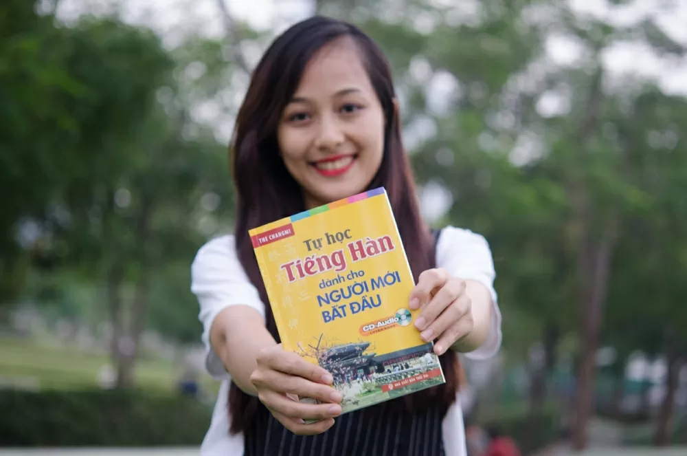 Top 6 tựa sách hay về học tiếng Hàn được nhiều người mua nhất hiện nay