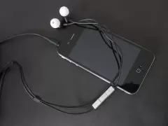 Top 4 tai nghe in ear đánh giá có âm thanh hay nhất của Harman Kardon