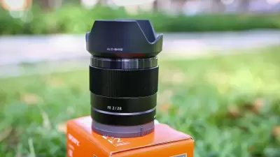 Top 7 ống kính Sony Full-Frame đang được yêu thích nhất