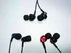Top 6 tai nghe in ear đánh giá có âm thanh hay nhất của Radius