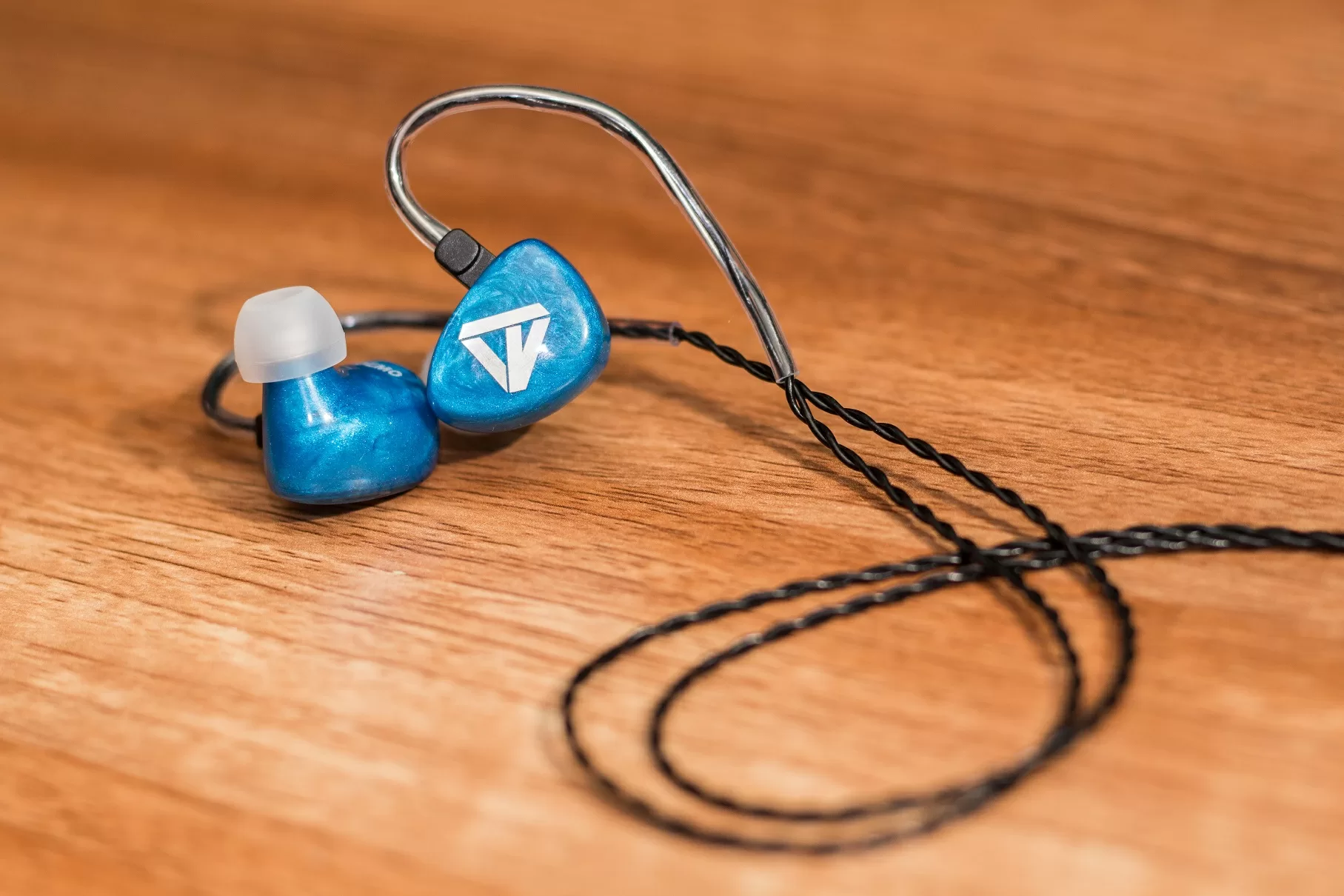 Top 4 tai nghe in ear đánh giá có âm thanh hay nhất của AYA Audio