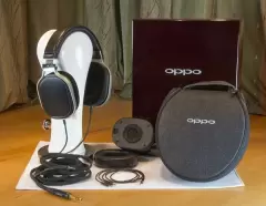 Top 4 tai nghe full size đánh giá có âm thanh hay nhất của aa