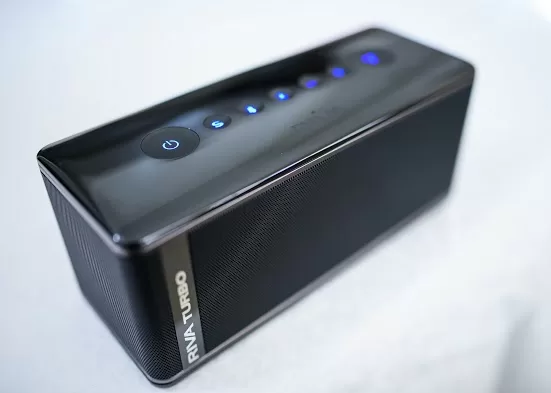 Top 5 chiếc loa di động được đánh giá có âm thanh hay nhất của Riva Audio