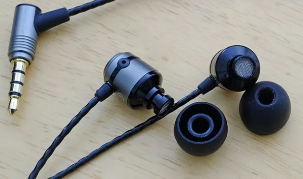 Top 6 tai nghe in ear đánh giá có âm thanh hay nhất của Soundmagic